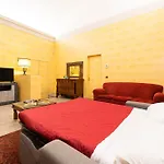 Macan Palace