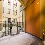 Macan Palace Apartman *