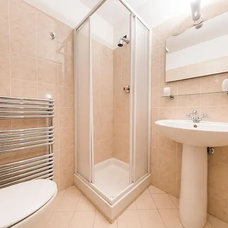 Apartamento Macan Palace Bolonia