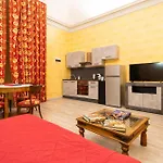 Lägenhet Macan Palace Bologna
