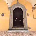 Macan Palace Lägenhet Bologna